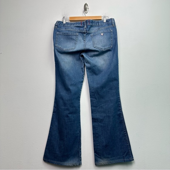 Vintage Guess Low Rise Flare Nadia Fit Size 31 - Picture 2 of 10